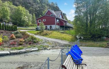 Feriehus til 10 Personer i Nordtveitgrend, Hardangerfjorden, Bilde 1