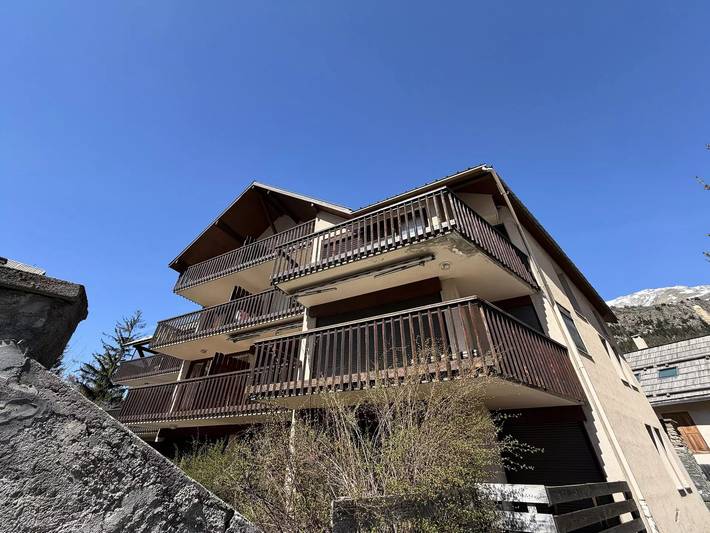 Gîte pour 5 personnes, avec balcon dans Office De Tourisme De Serre Chevalier - Bureau Du Monetier Les Bains - 3