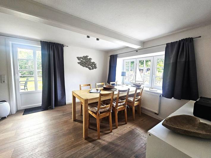 Ferienwohnung für 4 Personen, mit Terrasse und Garten in Borgsum - 4