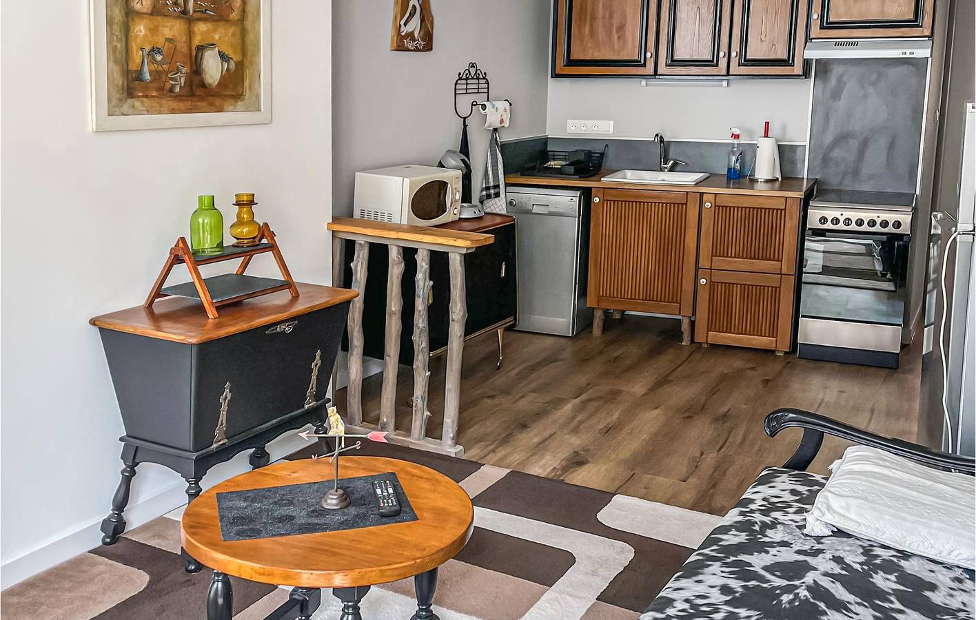 Appartement de vacances entier, Pradelles 100m : Appartement confortable 2BR avec lit bébé et Wifi gratuit in Pradelles, Haute-Loire