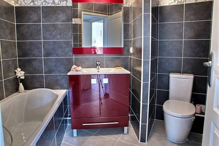 Apartamento entero, Apartamento de lujo, ideal para la playa y la exploración de Juan-les-Pins y Antibes, in Juan-les-Pins, Antibes