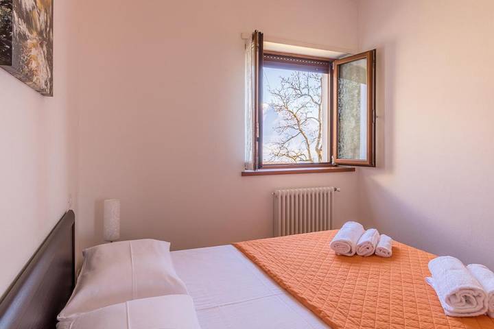 Gîte pour 2 personnes, avec vue sur le lac ainsi que jardin et vue à Domaso - 4