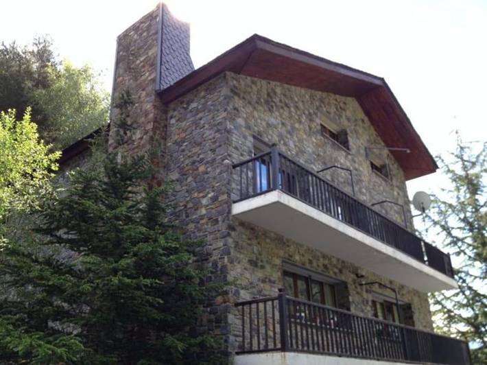 Casa rural para 15 personas, con Terraza y Jardín en Vallnord