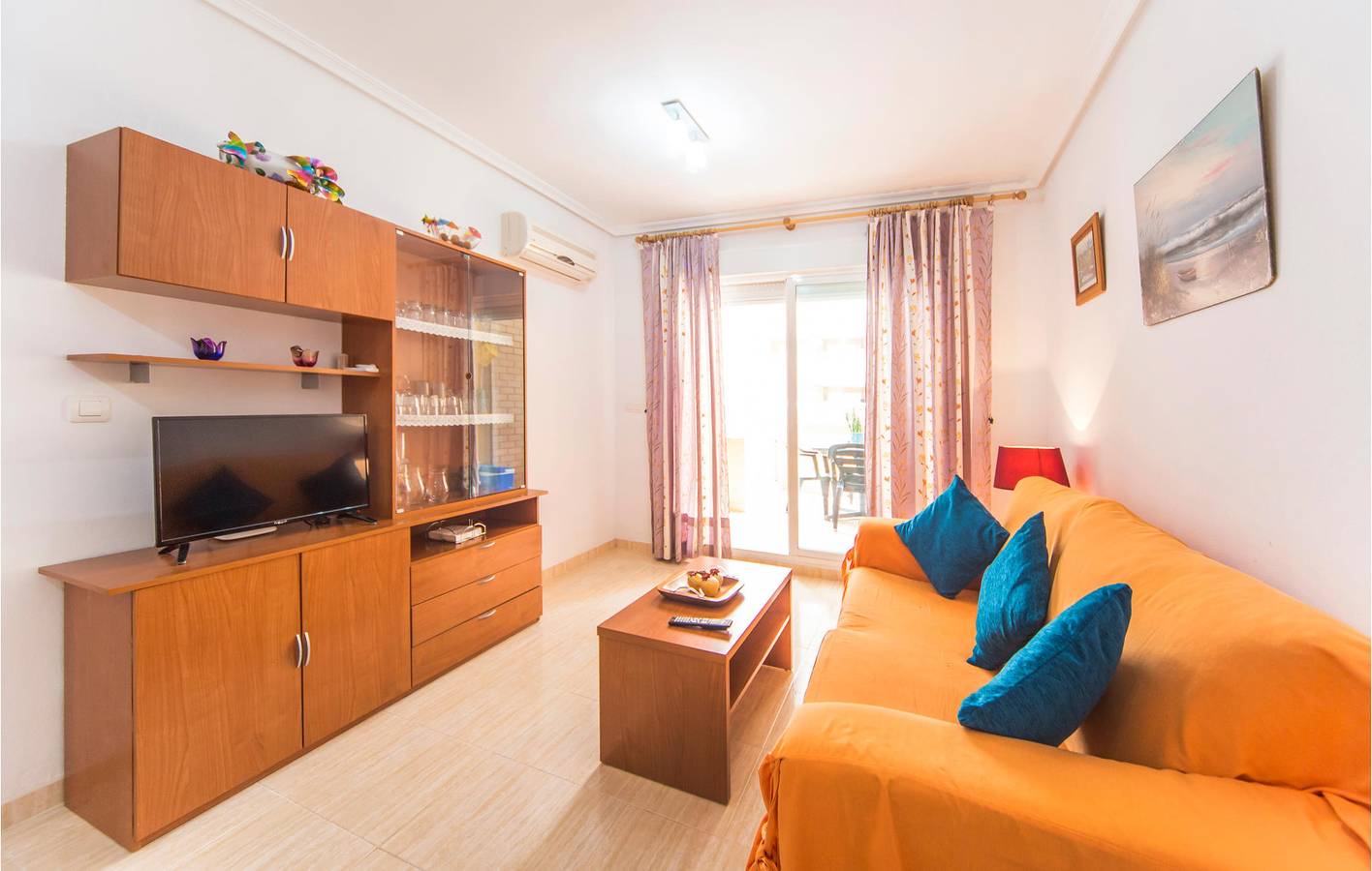 Appartement de vacances entier, Apt. à proximité de la plage avec parking, climatisation, piscine et terrasse ! in Marina d'Or, Oropesa del Mar