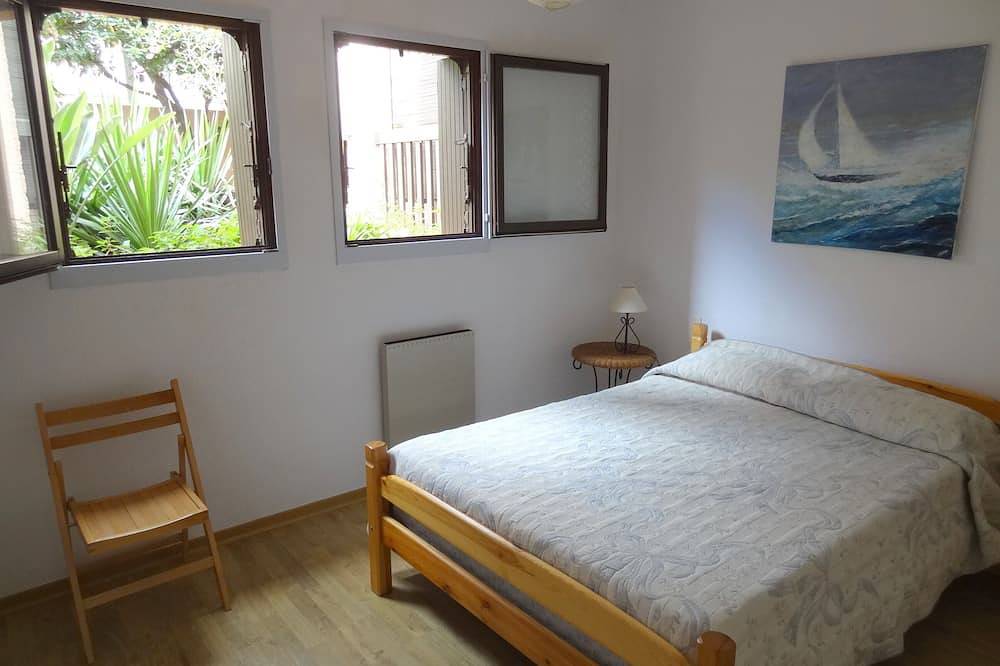 Ganze Wohnung, Collioure: schöne Wohnung klassifiziert ***, ruhig, Schwimmbad, Garten, privater Parkplatz in La Côte Vermeille, Collioure
