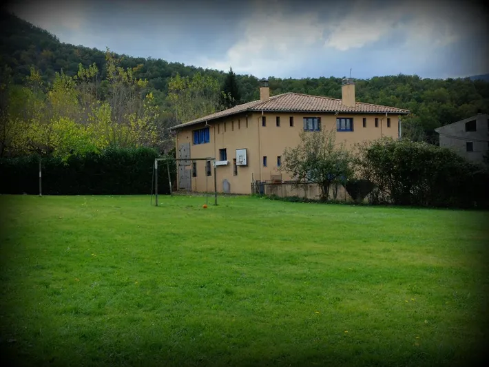 Casa de vacaciones para 30 personas, con vistas además de jardín y piscina, Se admiten mascotas - 1