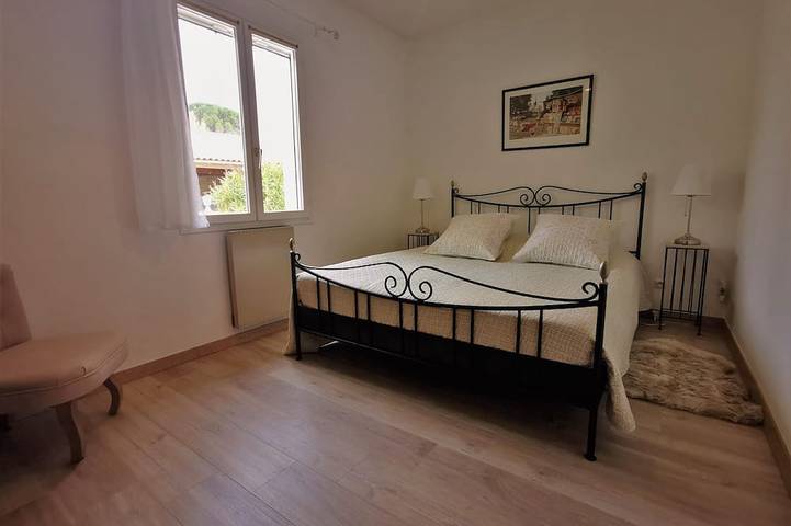 Location de vacances pour 9 personnes, avec jardin à Grillon - 4