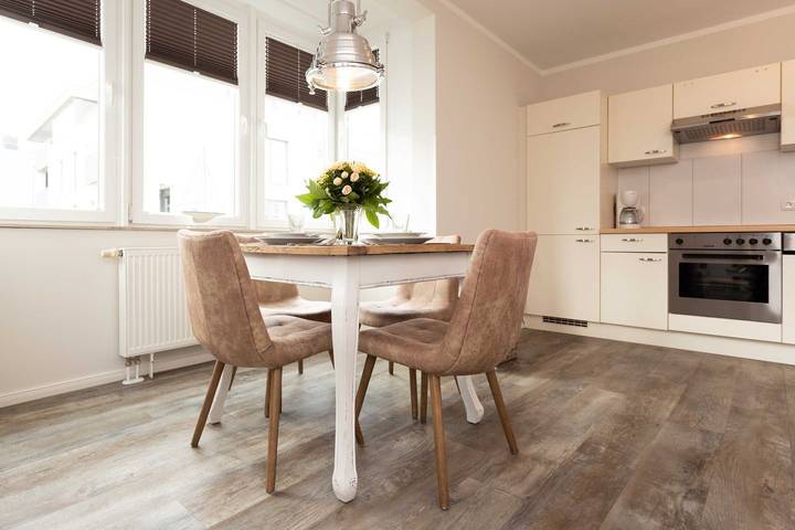 Ferienwohnung für 4 Personen, mit Sauna und Balkon in Süd-Rügen - 4