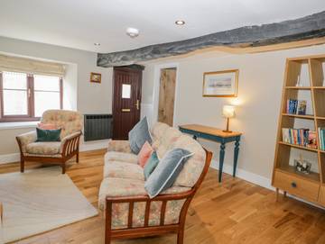 Log Cabin for 2 People in Bassenthwaite, Cumbria, Photo 2