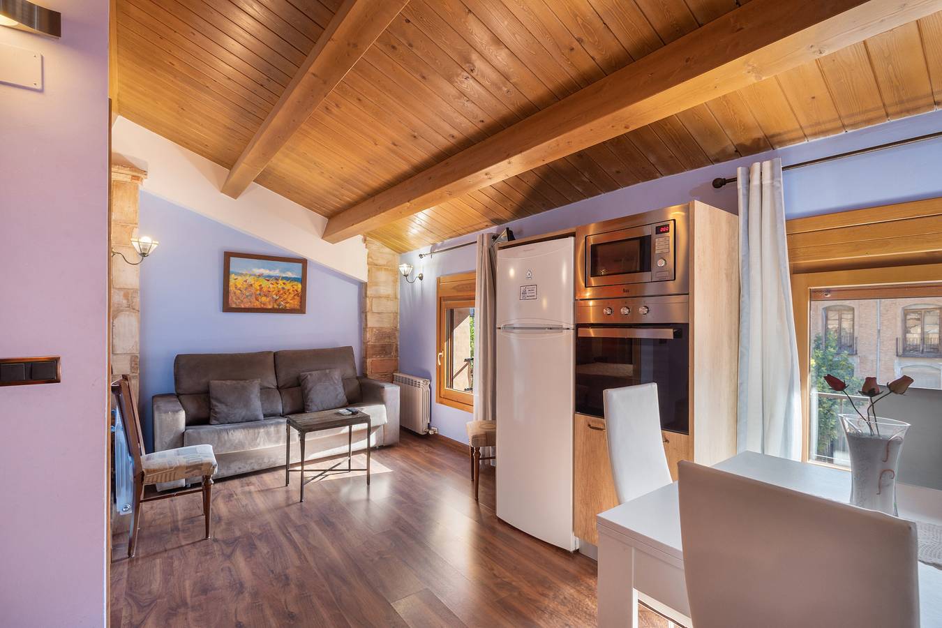 Apartamento entero, Apartamento 'Petronila' con Wi-Fi y aire acondicionado in Daroca, Provincia de Zaragoza