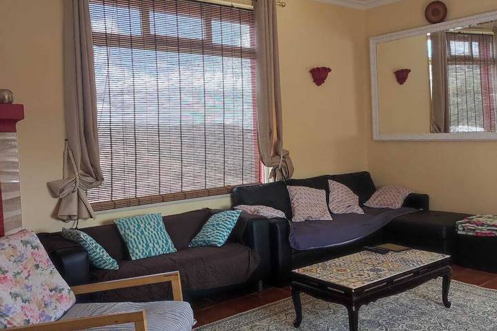 Location de vacances pour 10 personnes, avec jardin et balcon, animaux acceptés dans Santa Catarina da Fonte do Bispo - 2