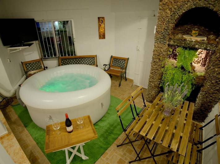 Chalet für 4 Personen, mit Garten und Whirlpool auf Gran Canaria