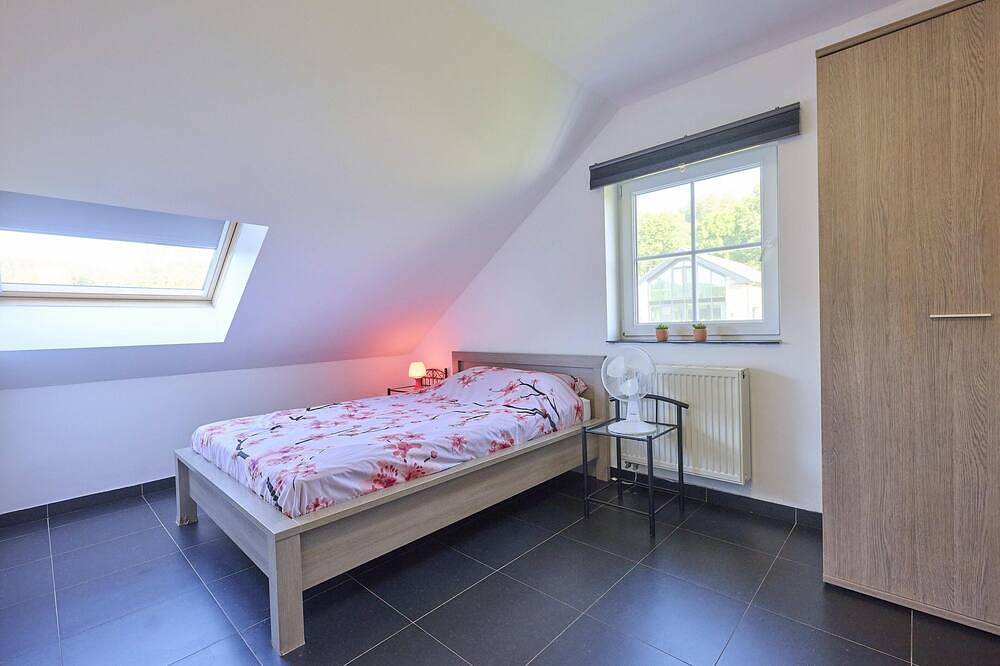 Schönes Gruppenhaus mit großem Garten in Lierneux, Lüttich und Umgebung