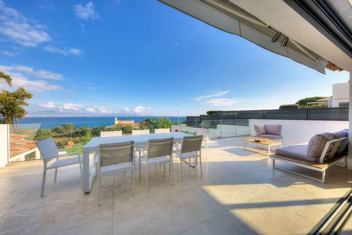 Ferienhaus für 14 Personen, mit Pool und Garten, kinderfreundlich an der Côte d'Azur - 3