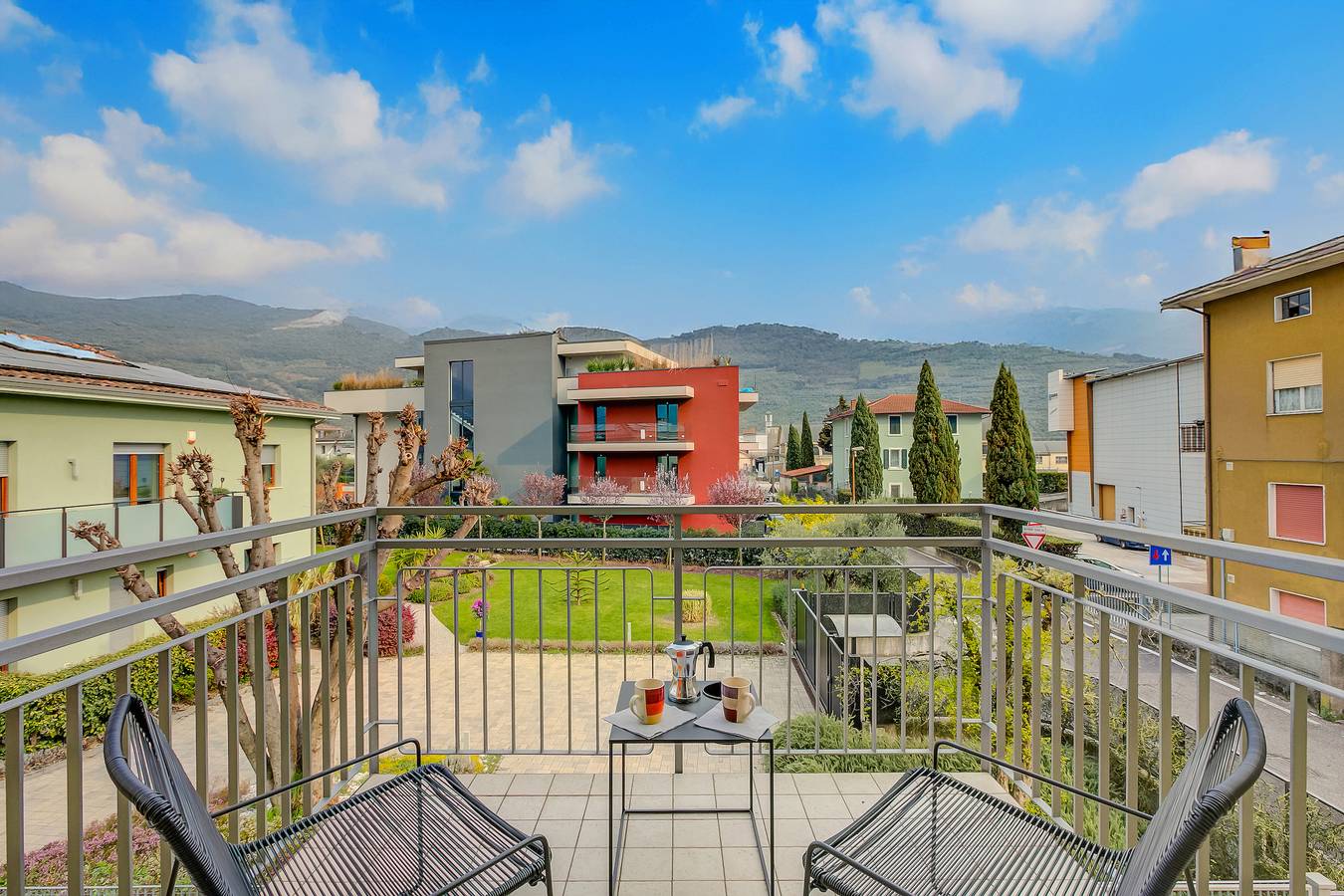 Appartement entier, Appartamento Silvia in Riva del Garda, Montagnes autour du lac de Garde