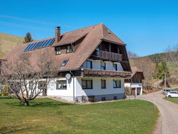 Ferienwohnung für 4 Personen, mit Garten und Terrasse in Sankt Georgen im Schwarzwald