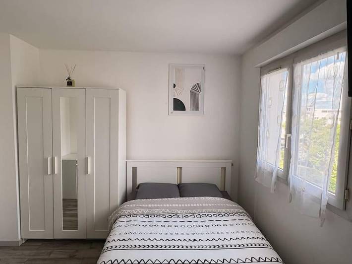 Gîte pour 4 personnes à Champs-sur-Marne - 2