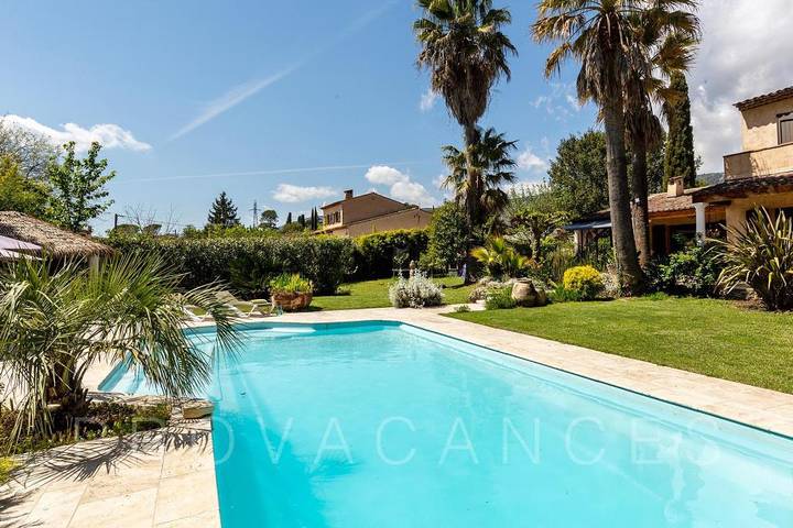 Villa pour 8 personnes, avec jardin et piscine à Grasse - 3