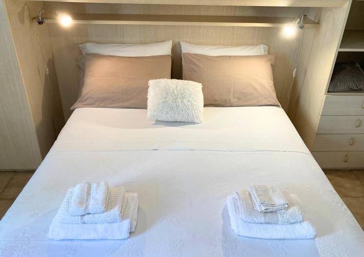 Gîte pour 4 personnes, avec jardin à Zogno