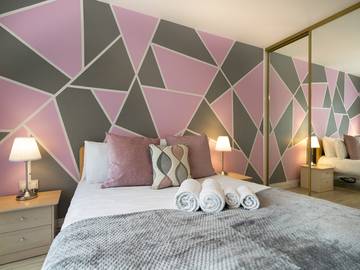 Glamping for 7 People in Belfast, County Antrim, Photo 4