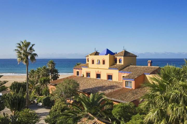 Hotel para 2 personas, con Terraza además de Jardín y Piscina en Tarifa