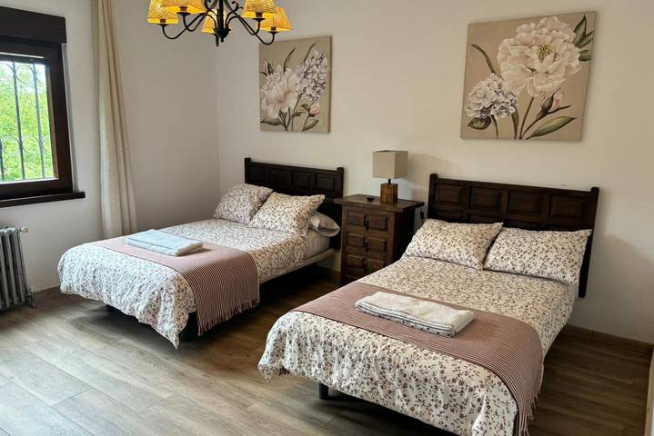 Casa rural para 6 personas, con jardín en Puertas de Vidiago