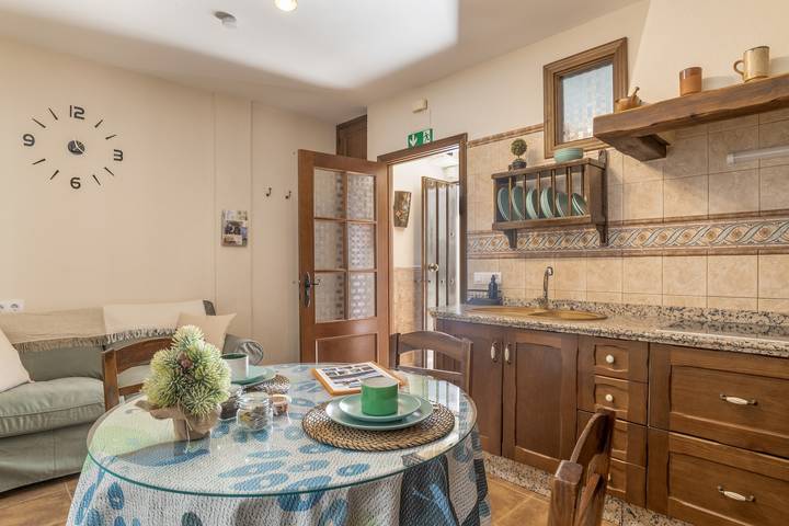 Hel lägenhet, Apartment 'Los Cuatro Vientos' with Wi-Fi in Zahara de la Sierra, Pueblos Blancos