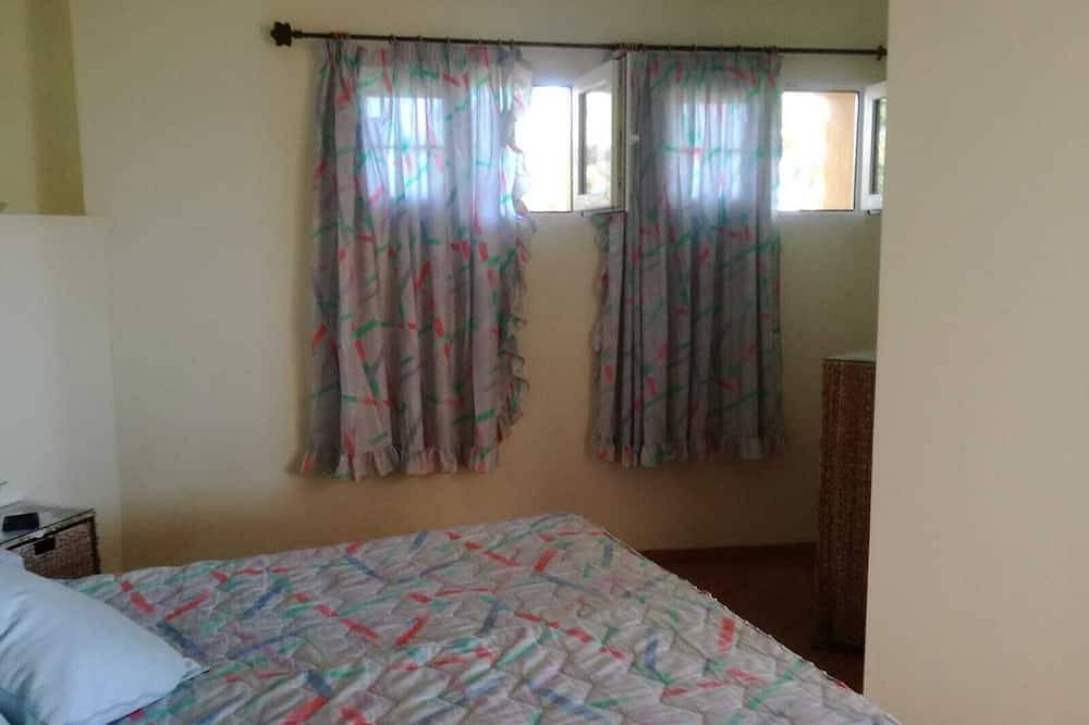 Huur appartement met zwembad in natuurlijke omgeving in La Herradura, Almuñecar