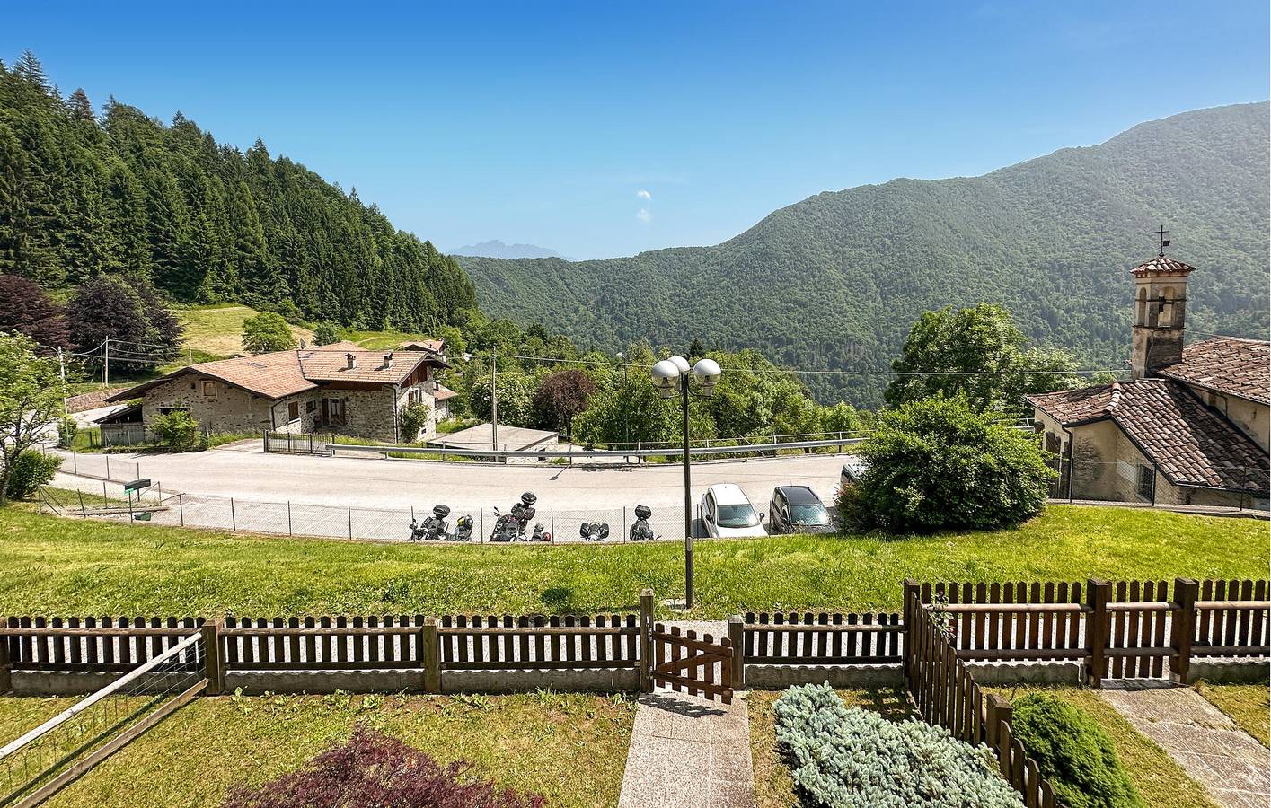 Gemütliche Wohnung mit WiFi und Garten in der Nähe von Bagolino in Bagolino, Adamello-Presanella-Alpen