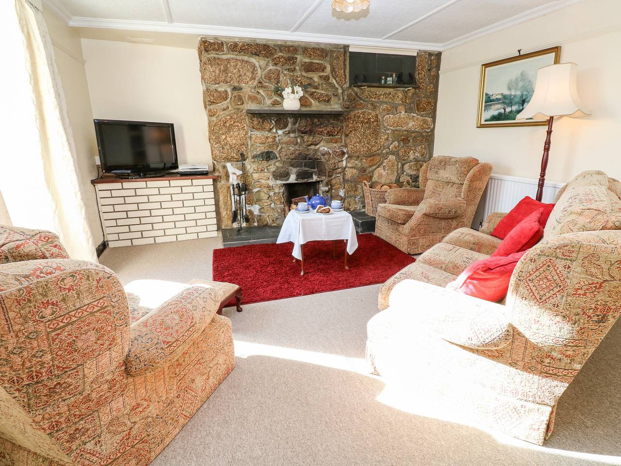 Bosworlas Farm House in Cornwall