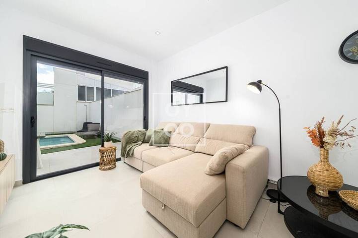 Chalet para 4 personas, con jardín - 1