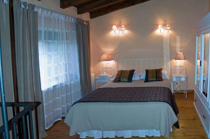 Apartamento entero, Apartamento tipo duplex con 1 dormitorio in Manjirón, Puentes Viejas