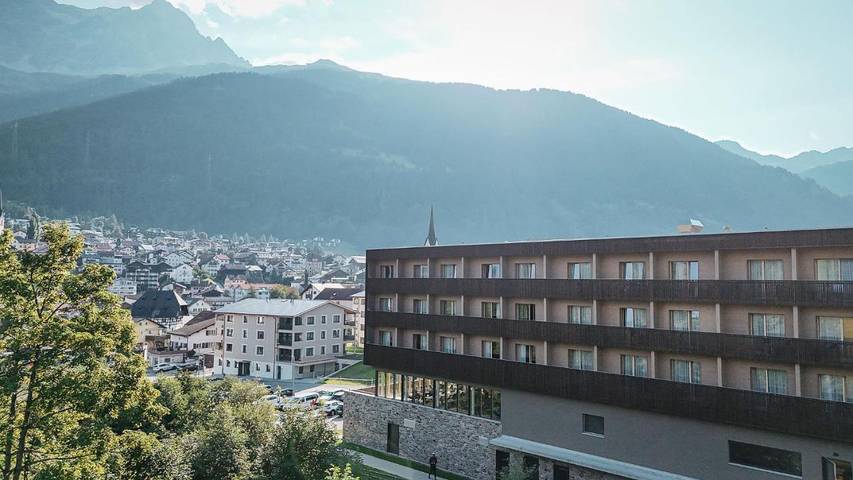 Hotel voor 2 personen, with Balkon and Terras as well as Sauna and Uitzicht in Savognin