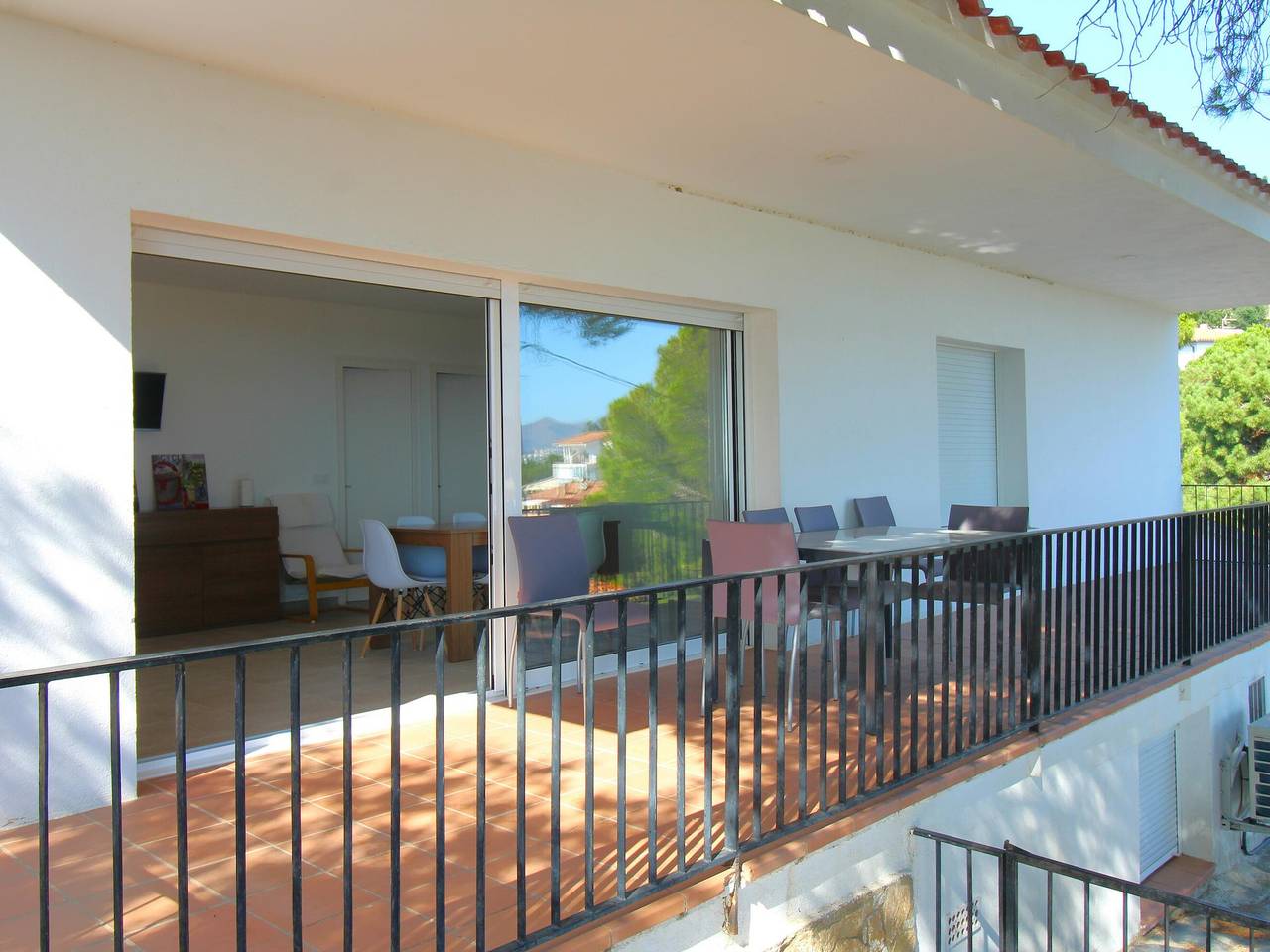 V. Fané Esq - Casa con jardín y vista mar en Llançà acabada de reformar in Llanca, Oberampurien