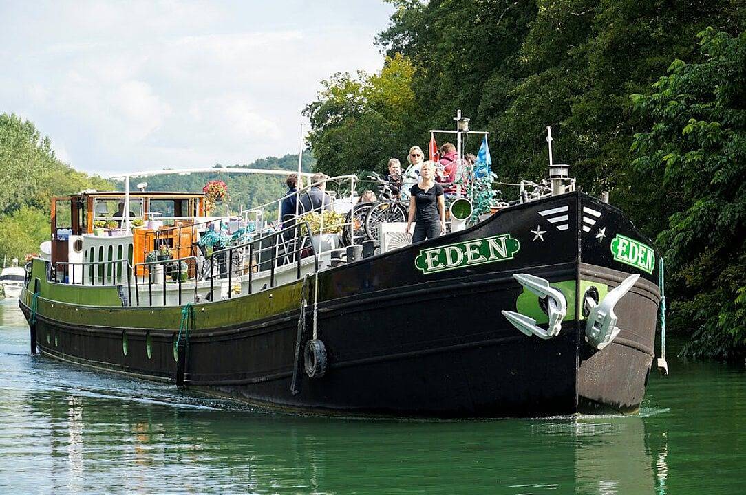 Péniche Eden - Arlette in Samois-sur-Seine, Seine-et-Marne