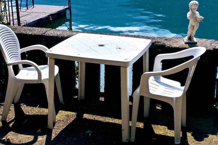 Ferienwohnung für 4 Personen, mit Whirlpool und Garten sowie Terrasse in Gemeinde Porlezza