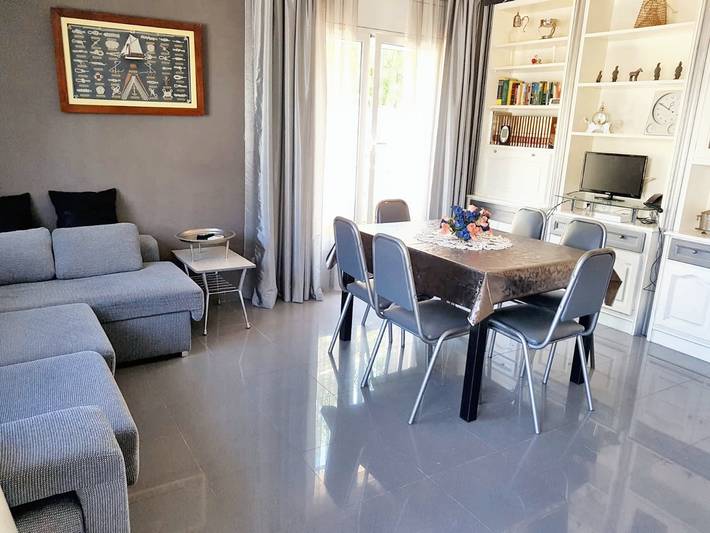 Apartamento para 8 personas, con terraza en Coma-ruga