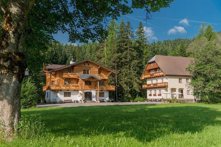 Ferienhaus für 4 Personen, mit Ausblick und Pool sowie Garten in Schladming-Dachstein - 2
