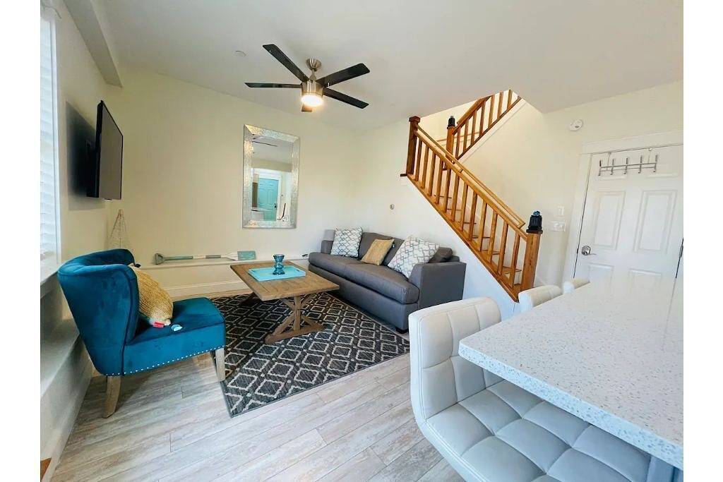 Ganze Wohnung, Coastal Elegance in Historic Dock Sq Breath Again in Kennebunk, York County