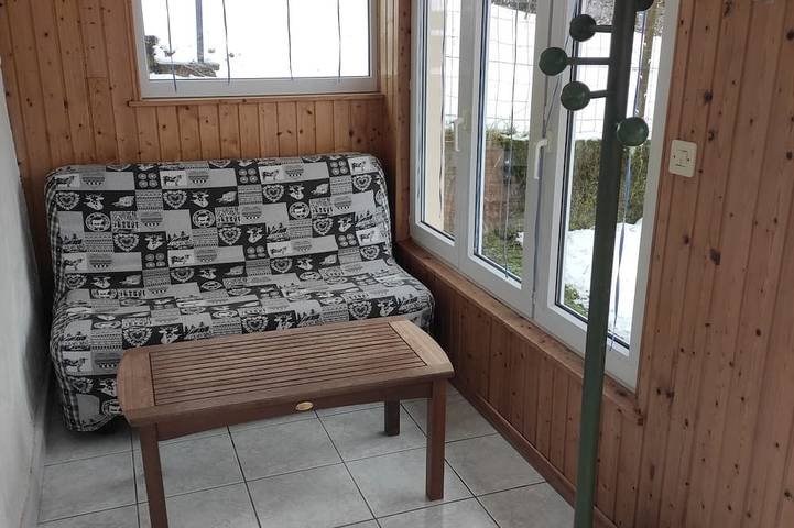 Gîte pour 6 personnes, avec Jacuzzi et Terrasse ainsi que Jardin et Sauna à Dommartin-lès-Remiremont - 4