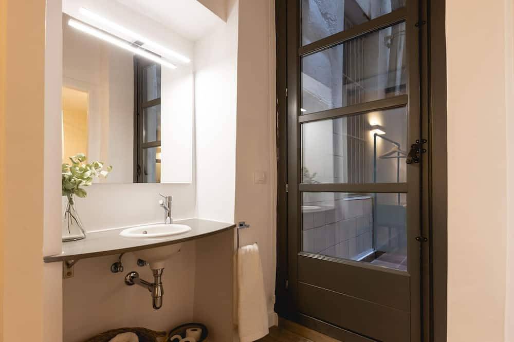 Hel lägenhet, Entresol A - Holiday Apartment Rental in Girona | Bravissimo in Girona, Gironès