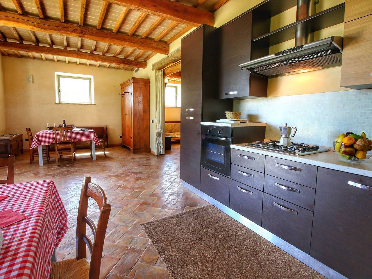 Mansión umbra rodeada de viñedos in Asís, Provincia de Perugia