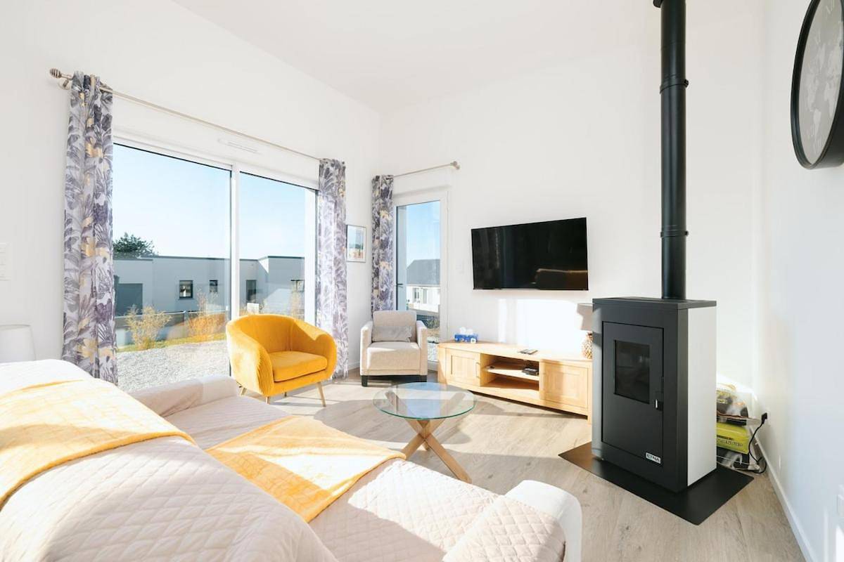 Maison cosy plain-pied 5mn mer et jardin in Saint-Georges-de-la-Rivière, Côte de la Déroute