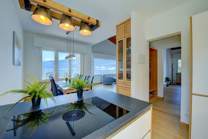 Ferienhaus für 6 Personen, mit Seeblick und Garten sowie Balkon in Brenzone - 4