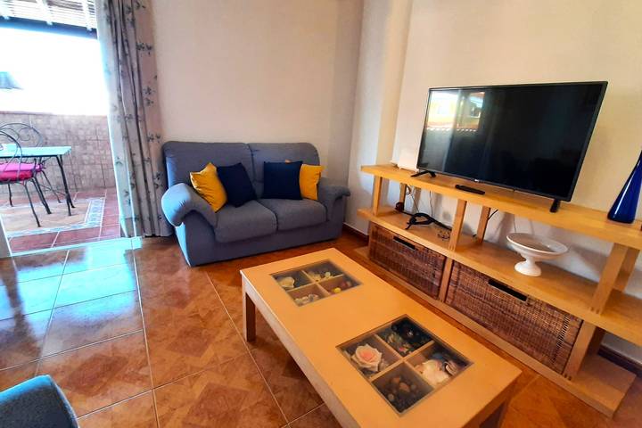 Gîte pour 5 personnes, avec balcon, animaux acceptés à Acantilados de los Gigantes - 4