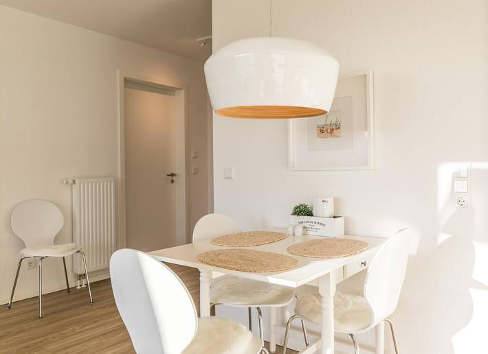 Ganze Wohnung, Gemütliches Wohnen in der neuen Ferienwohnung "Zur Flaschenpost" in Hafen Büsum, Büsum