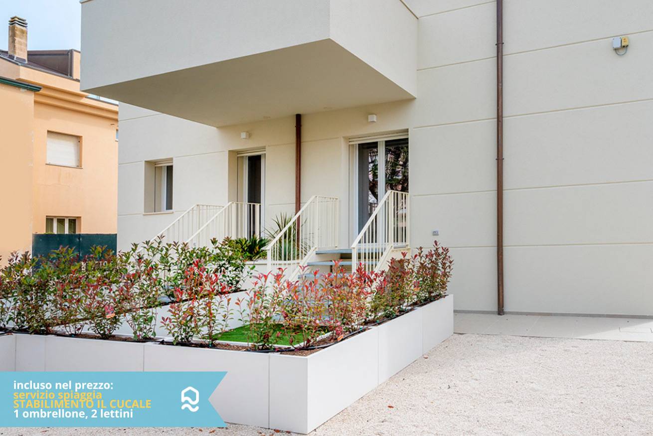 Entire apartment, Mialmare Sud - Marcelli, new sea front three-room apartment in the center in Marcelli, Riviera del Conero