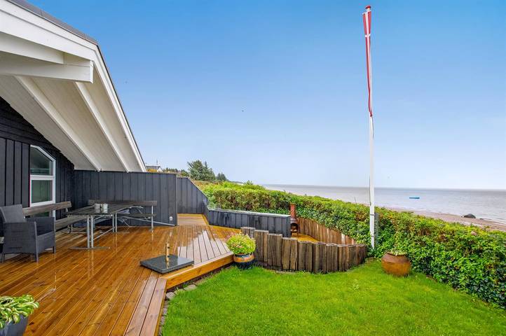 Ferienhaus für 4 Personen, mit Terrasse in Sjelborg