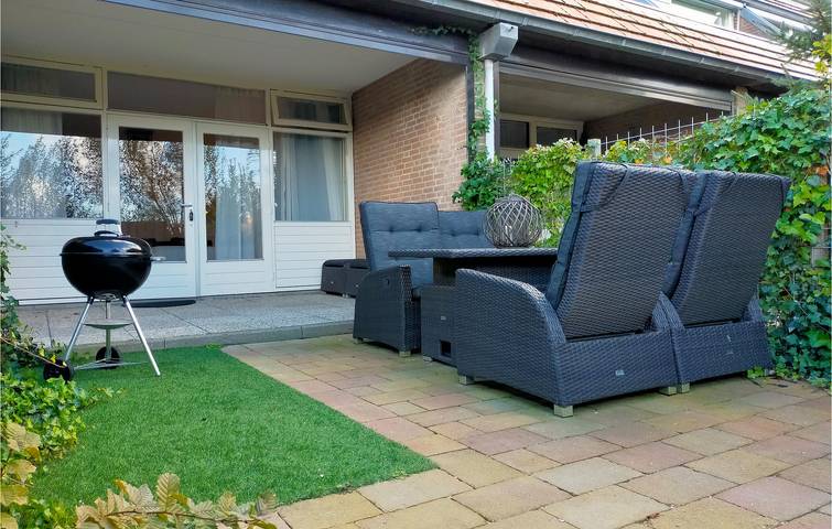 Ferienhaus für 5 Personen, mit Terrasse und Garten in Bruinisse - 2