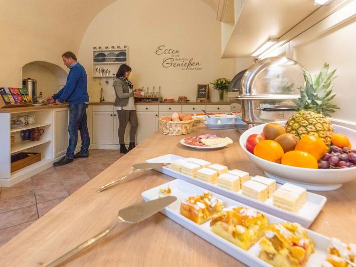 Landhotel Pacher - Einbettzimmer mit Frühstück in Hohe Tauern, Obervellach